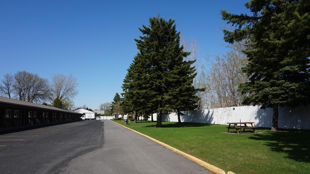 Motel R-100 Longueuil Exterior foto